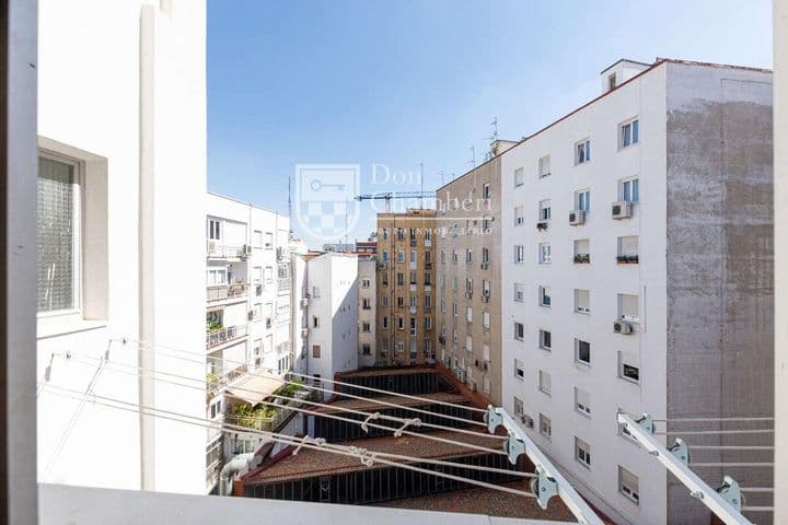 7 bedrooms apartment for sale in Chamberi, Spain - Image 3