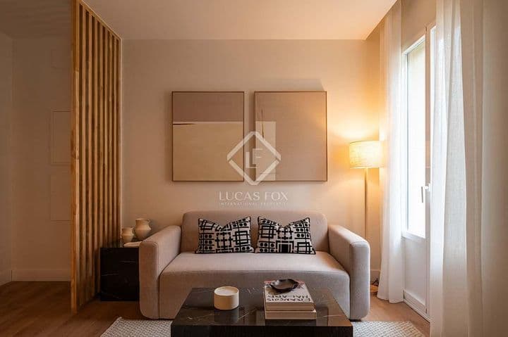 2 bedrooms apartment for rent in Madrid, Spain - Image 5