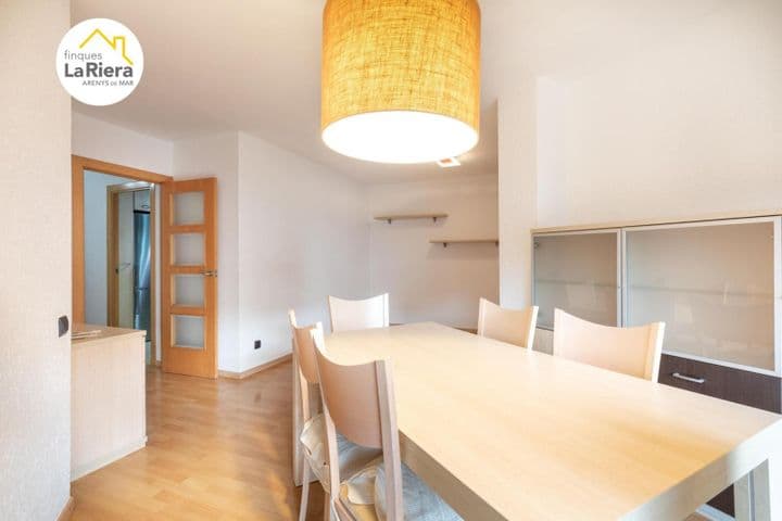 4 bedrooms apartment for rent in Arenys de Mar, Spain - Image 3