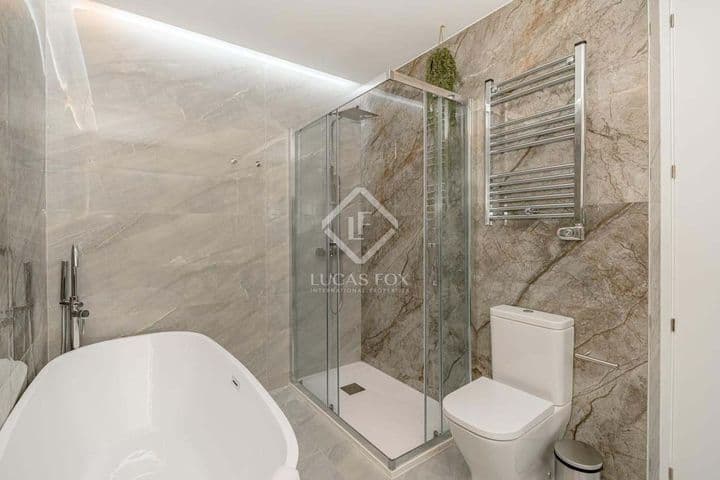 3 bedrooms apartment for rent in Madrid, Spain - Image 12