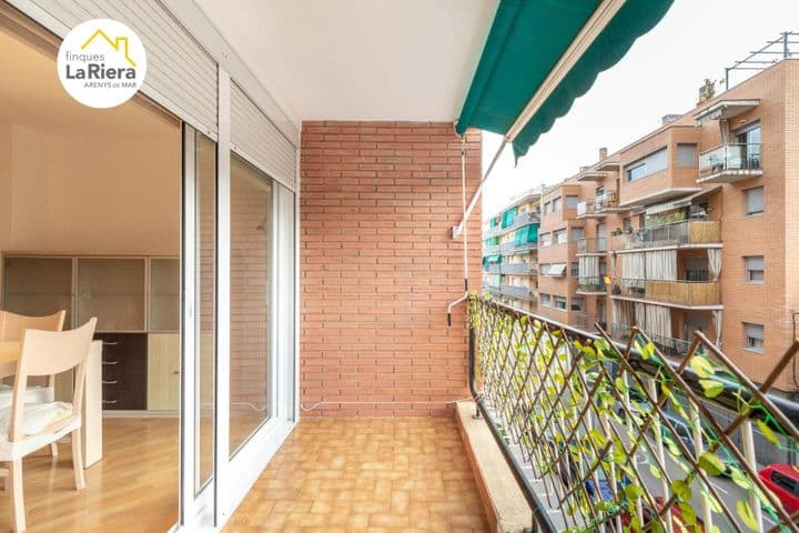 4 bedrooms apartment for rent in Arenys de Mar, Spain - Image 4