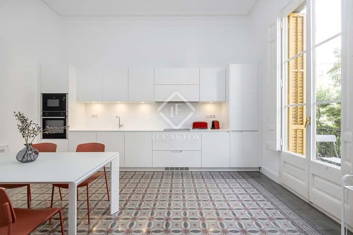 1 bedroom apartment for rent in Barcelona, Spain - Image 8