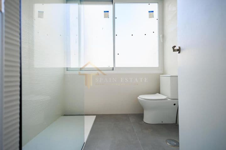 2 bedrooms apartment for rent in Centro - Muelle Pesquero, Spain - Image 10