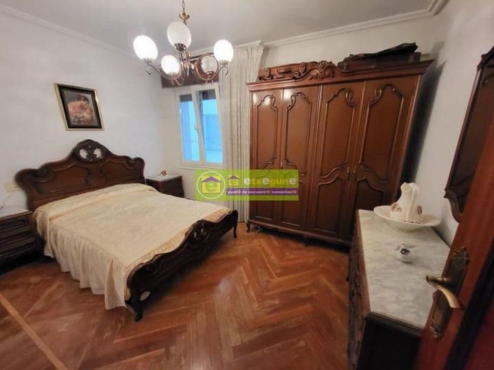 4 bedrooms apartment for sale in Santurtzi, Spain - Image 4