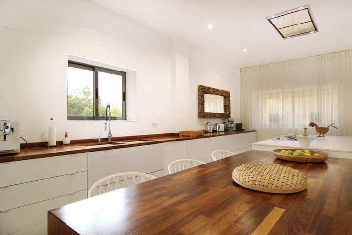 4 bedrooms house for sale in Estepona, Spain - Image 11