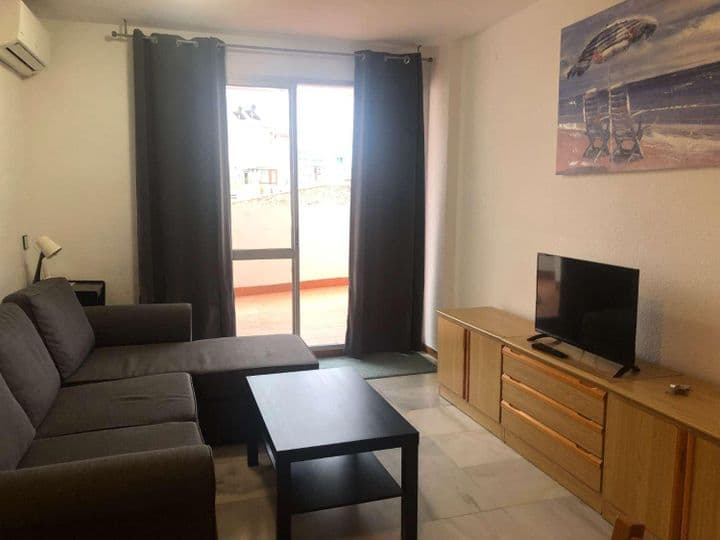 2 bedrooms apartment for rent in Manantiales - Estacion de Autobuses, Spain - Image 4