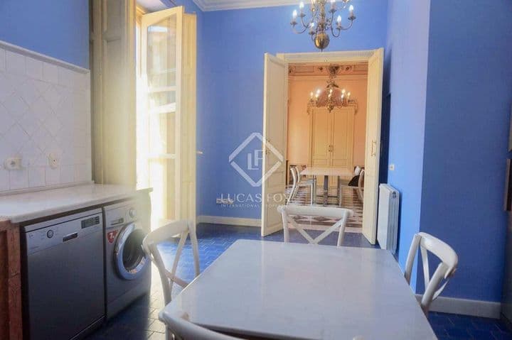 5 bedrooms apartment for rent in Valencia, Spain - Image 4