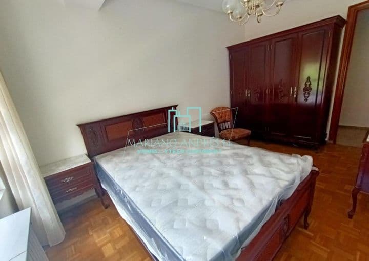 3 bedrooms apartment for rent in Leon, Spain - Image 3