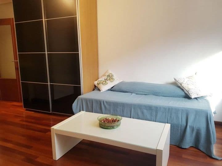 Apartment for rent in Oviedo, Spain - Image 4