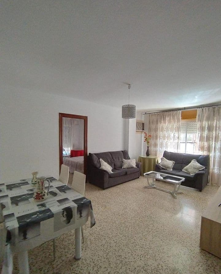 3 bedrooms apartment for rent in Beiro, Spain - Image 4