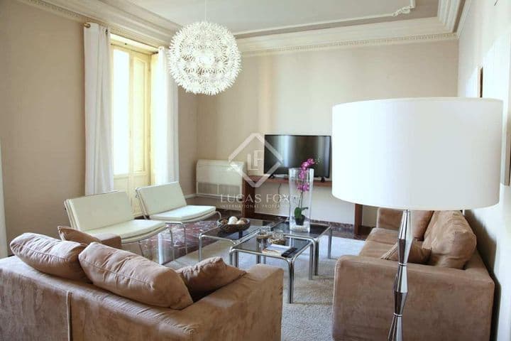 4 bedrooms apartment for rent in Valencia, Spain - Image 5