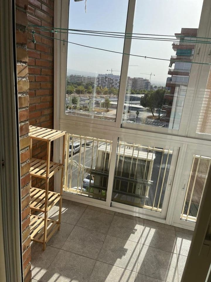 3 bedrooms apartment for rent in Granada, Spain - Image 8