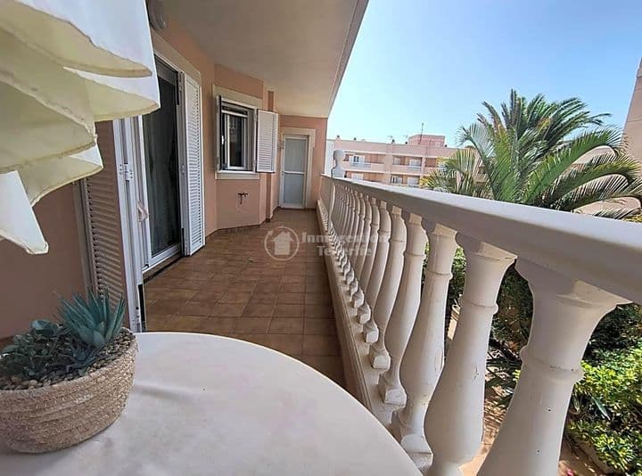 2 bedrooms apartment for rent in Costa del Silencio-Las Galletas, Spain - Image 2