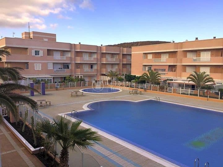 2 bedrooms apartment for rent in Costa del Silencio-Las Galletas, Spain - Image 12