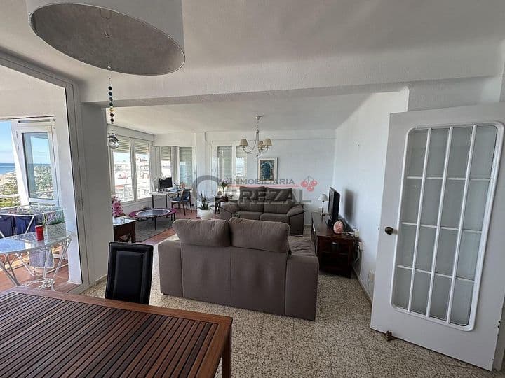 3 bedrooms apartment for rent in Paseo Maritimo de Levante, Spain - Image 3