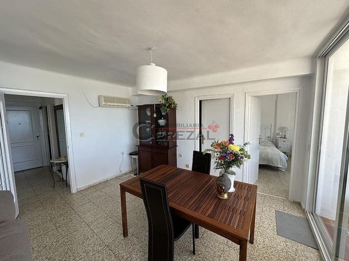 3 bedrooms apartment for rent in Paseo Maritimo de Levante, Spain - Image 4