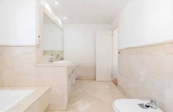 4 bedrooms house for sale in La Duquesa, Spain - Image 10