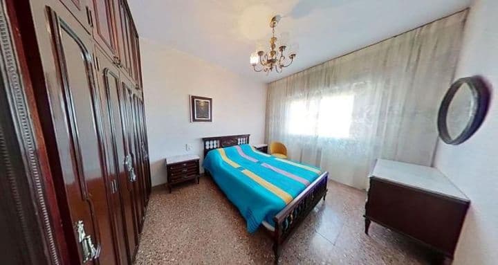 4 bedrooms apartment for rent in Albacete, Spain - Image 4