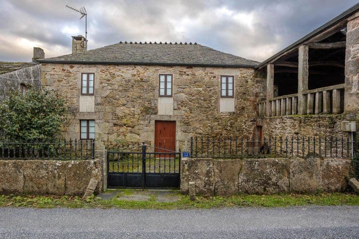 3 bedrooms house for sale in Lugo, Spain - Image 2