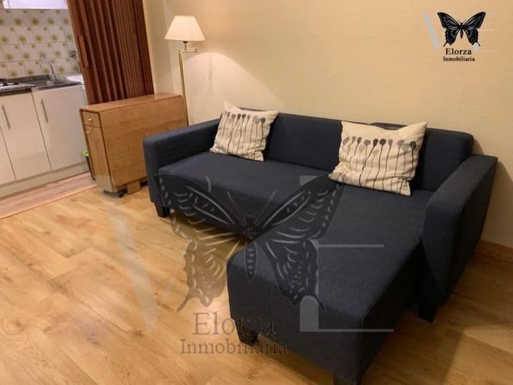 1 bedroom apartment for rent in Oviedo, Spain - Image 4