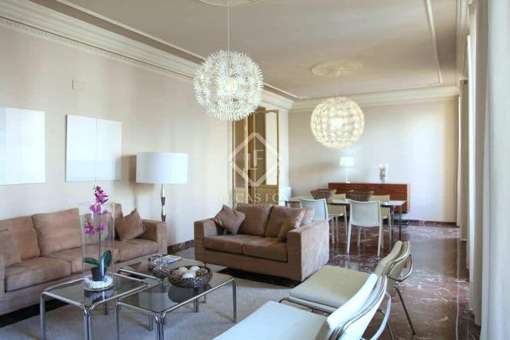 4 bedrooms apartment for rent in Valencia, Spain - Image 3