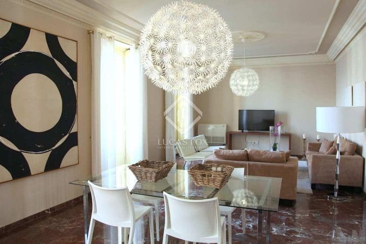 4 bedrooms apartment for rent in Valencia, Spain - Image 7