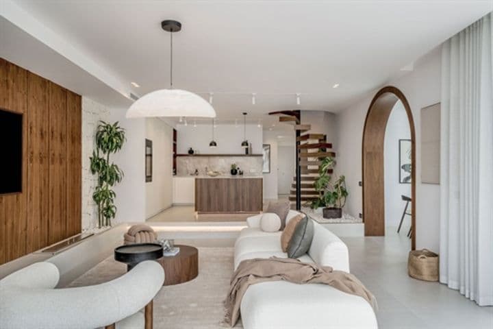 4 bedrooms house for sale in Nueva Andalucia, Spain - Image 9