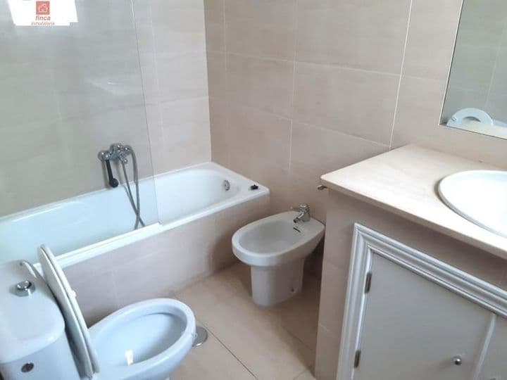 3 bedrooms apartment for rent in Montijo, Spain - Image 10