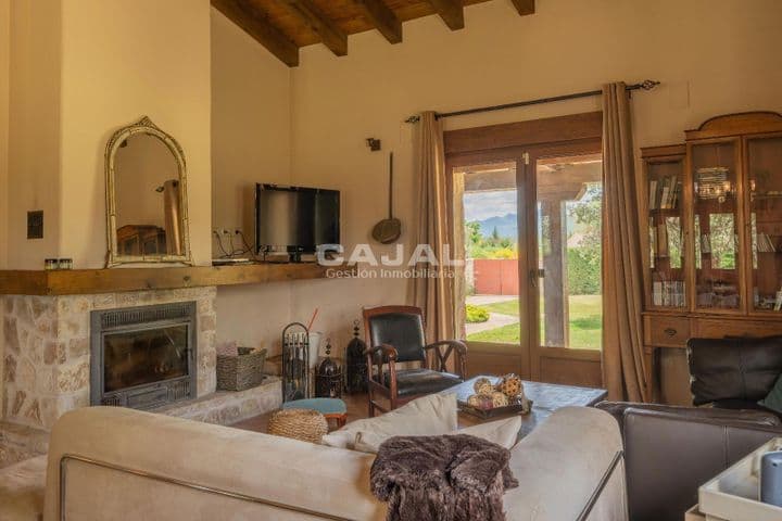 4 bedrooms house for sale in Segovia, Spain - Image 5