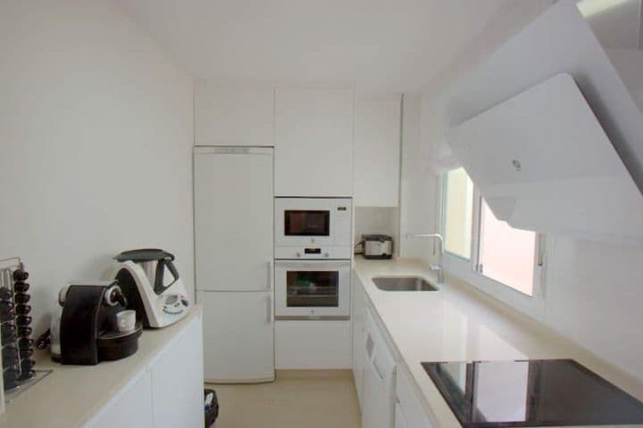 2 bedrooms apartment for sale in San Luis de Sabinillas, Spain - Image 8