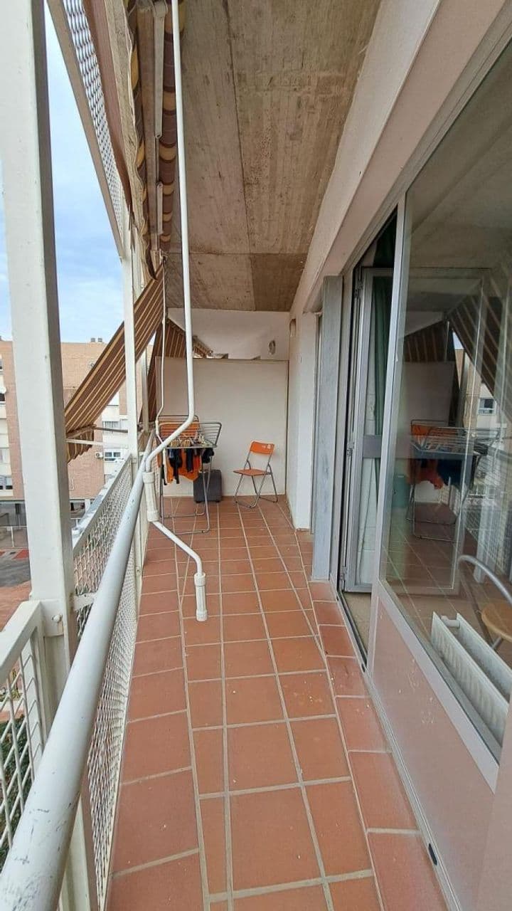 3 bedrooms apartment for rent in Granada, Spain - Image 8