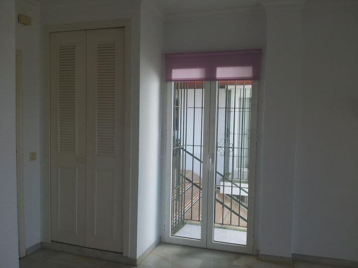 2 bedrooms apartment for rent in Zona Sohail, Spain - Image 11