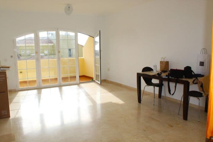 2 bedrooms apartment for sale in Sitio de Calahonda, Spain - Image 4