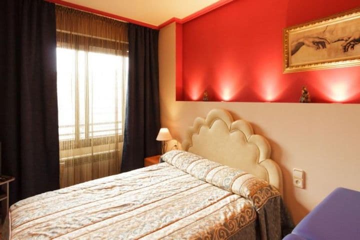 2 bedrooms apartment for sale in Logrono, Spain - Image 5