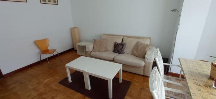 2 bedrooms apartment for rent in Gijon, Spain - Image 3