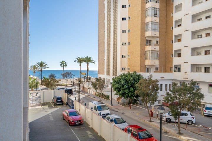 2 bedrooms apartment for rent in Los Boliches, Spain - Image 4