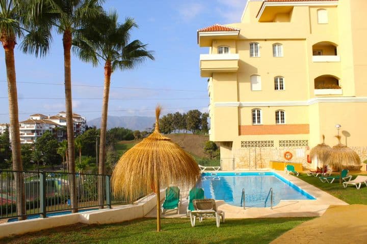 2 bedrooms apartment for sale in Sitio de Calahonda, Spain - Image 2