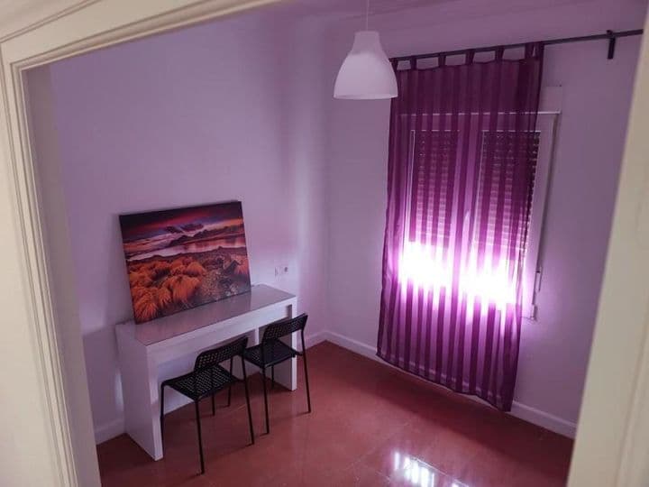 6 bedrooms apartment for rent in Zaragoza, Spain - Image 12