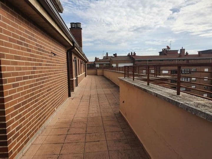 3 bedrooms house for rent in Pamplona, Spain