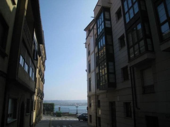 3 bedrooms apartment for rent in Gijon, Spain - Image 3