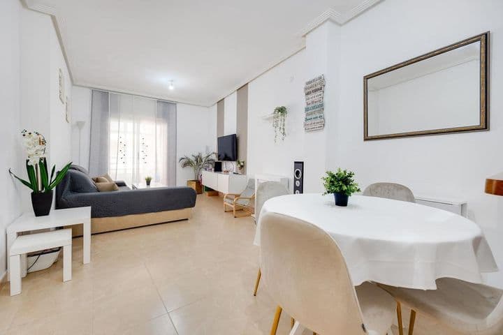 2 bedrooms apartment for sale in El Acequion, Spain - Image 9