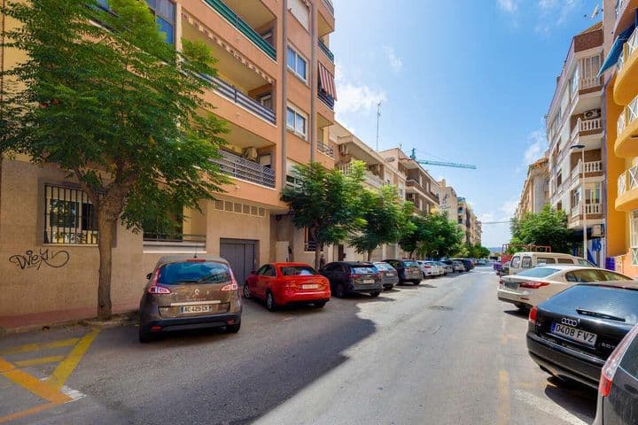 2 bedrooms apartment for sale in El Acequion, Spain - Image 3