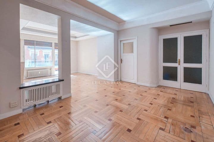 4 bedrooms apartment for sale in Madrid, Spain - Image 6