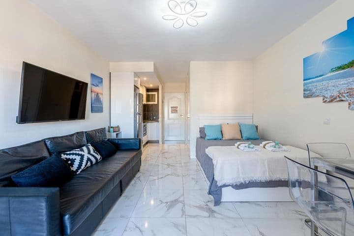 Apartment for rent in Parque de la Paloma, Spain - Image 9