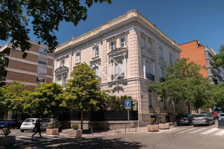 3 bedrooms apartment for sale in Madrid, Spain - Image 11