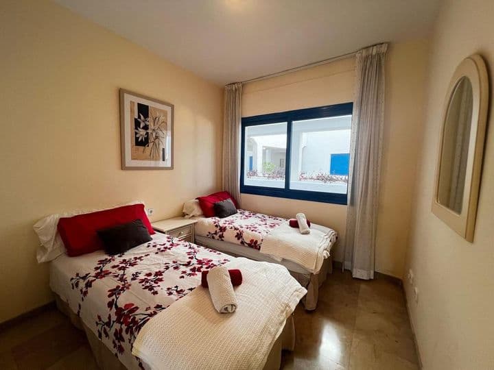 2 bedrooms apartment for sale in La Duquesa, Spain - Image 12