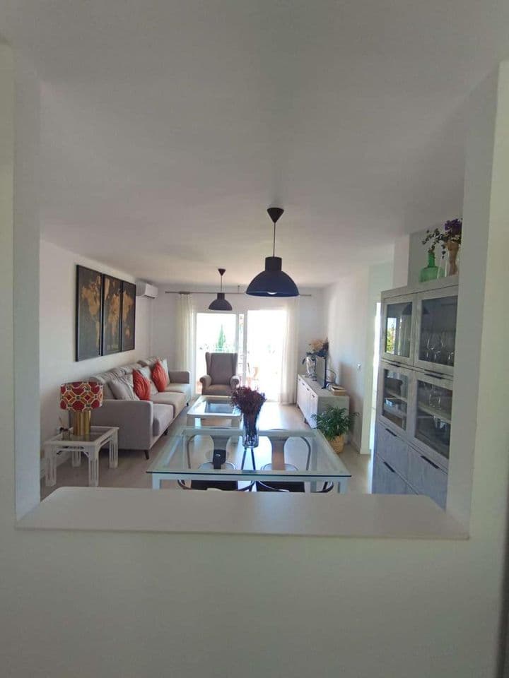 2 bedrooms apartment for rent in Torreblanca del Sol, Spain - Image 7