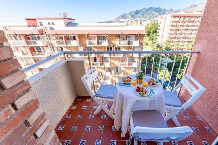 Apartment for rent in Parque de la Paloma, Spain - Image 6