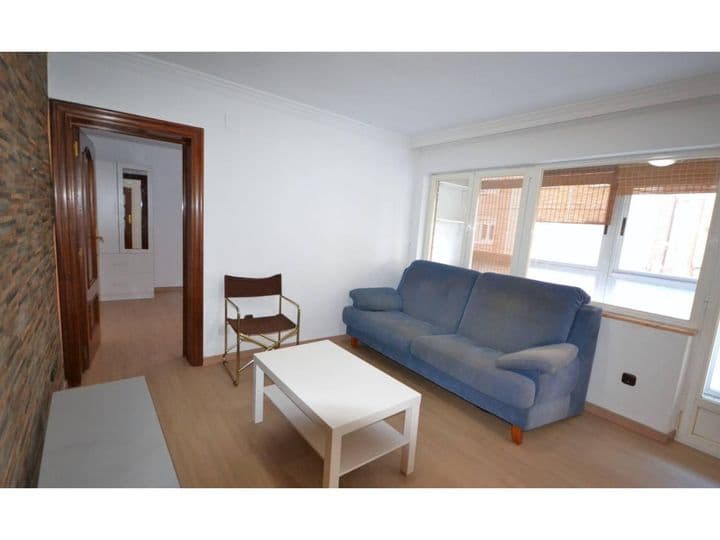 3 bedrooms apartment for rent in Palencia, Spain - Image 12