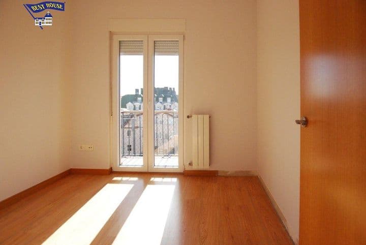 3 bedrooms apartment for rent in Santander, Spain - Image 10